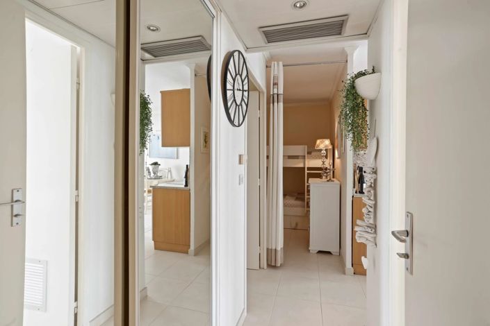Image No.18-2 Bed Apartment for sale