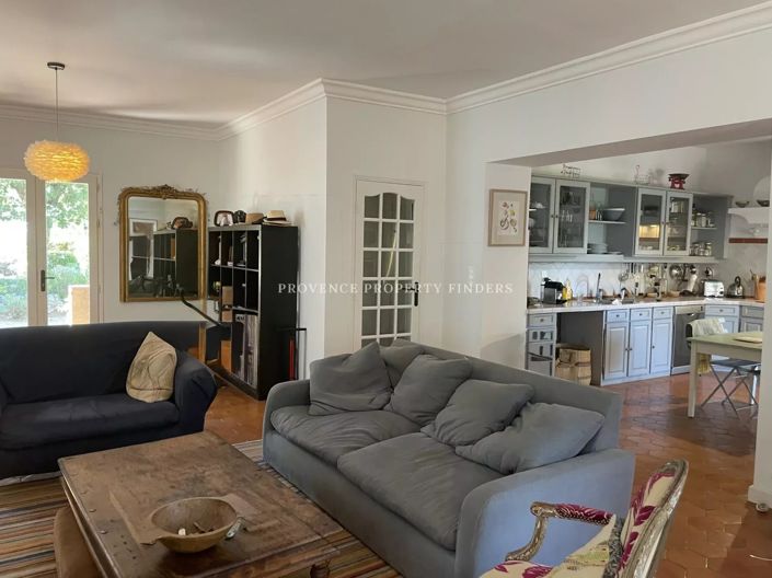 Image No.25-4 Bed House for sale