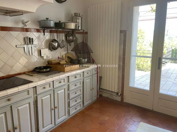 Image No.26-4 Bed House for sale