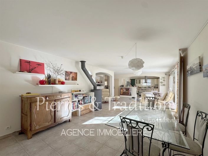 Image No.4-4 Bed House for sale