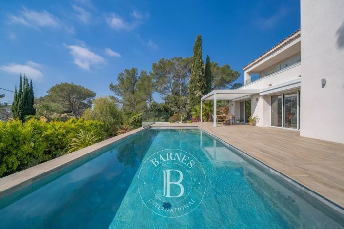 Image No.4-4 Bed House for sale