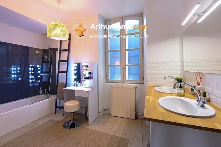 Image No.16-6 Bed House for sale