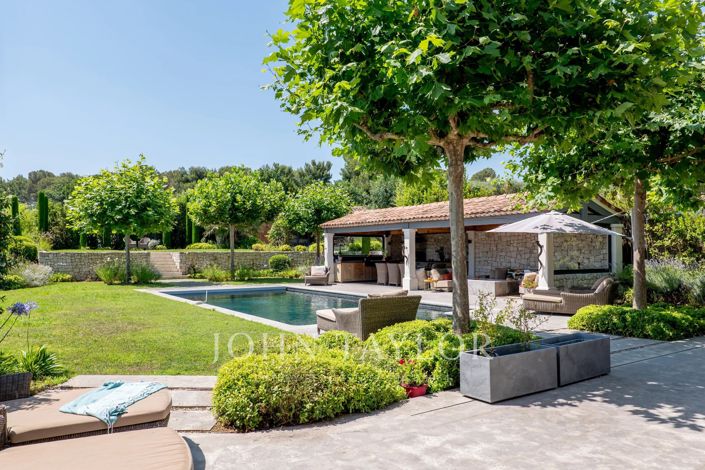 Image No.4-5 Bed House for sale