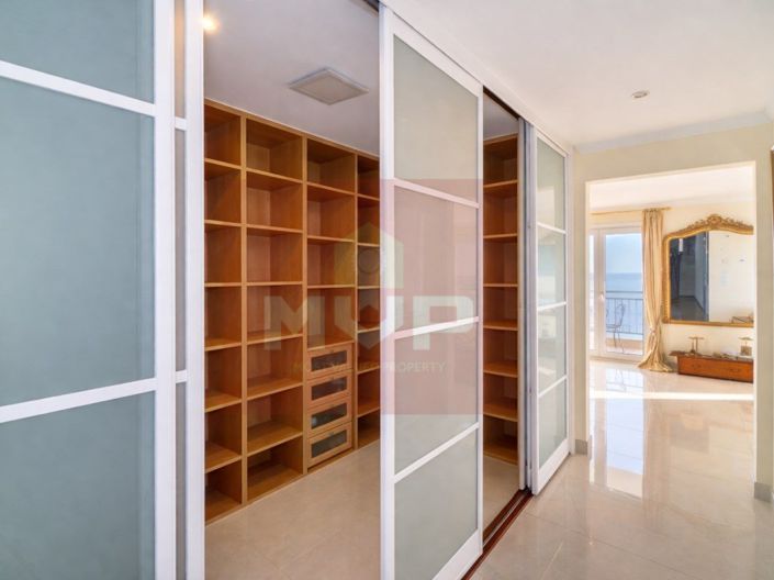 Image No.23-7 Bed Apartment for sale