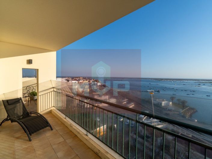 Image No.30-7 Bed Apartment for sale