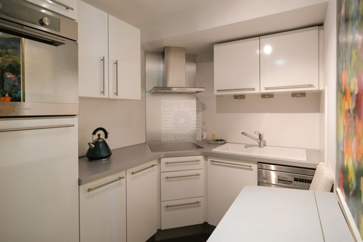 Image No.16-4 Bed House for sale