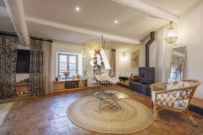 Image No.3-2 Bed House for sale