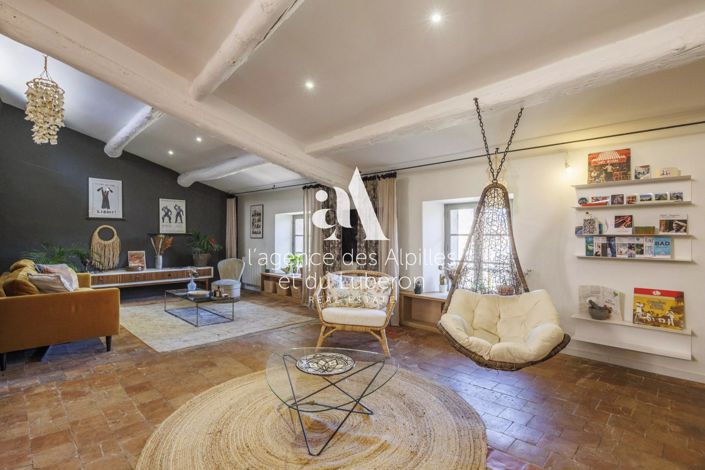 Image No.4-2 Bed House for sale