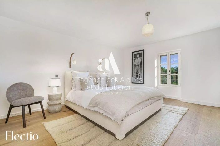 Image No.15-7 Bed House for sale