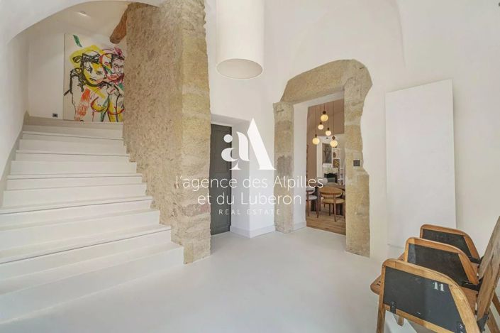 Image No.29-7 Bed House for sale