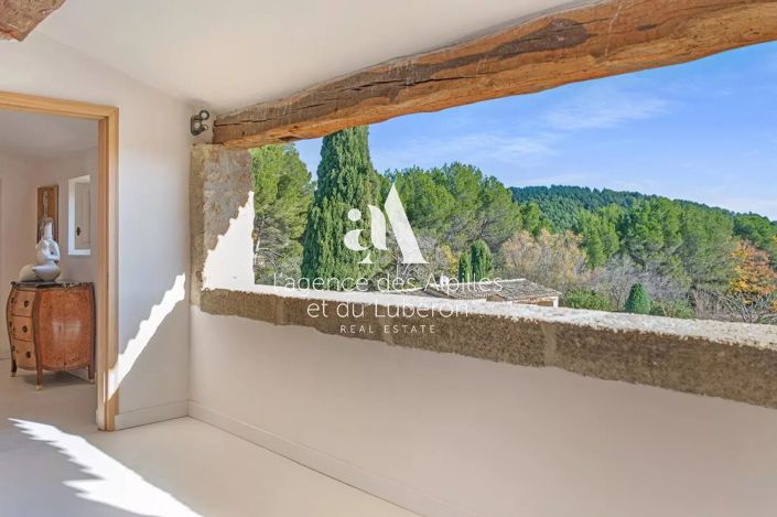 Image No.31-7 Bed House for sale