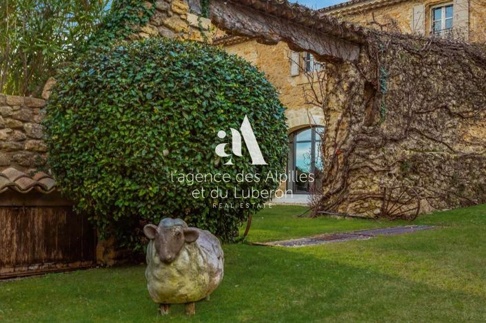 Image No.35-7 Bed House for sale
