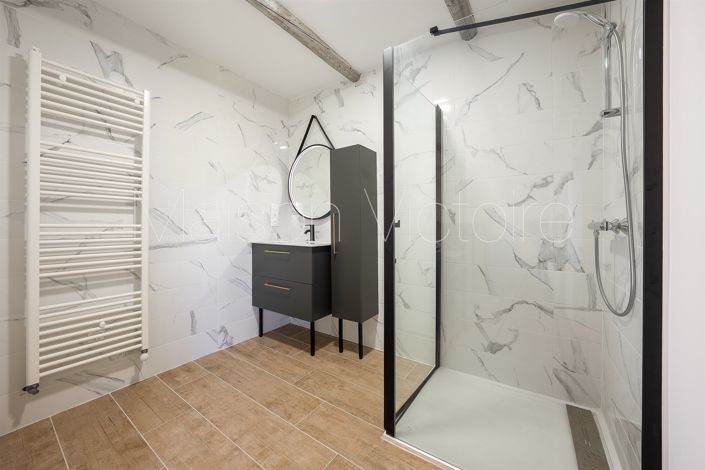 Image No.24-4 Bed House for sale