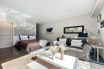 ajuxe1upz9cbi5jo14