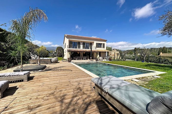 Image No.16-5 Bed House for sale