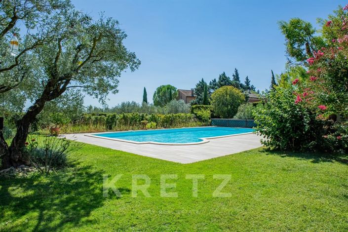 Image No.25-5 Bed House for sale