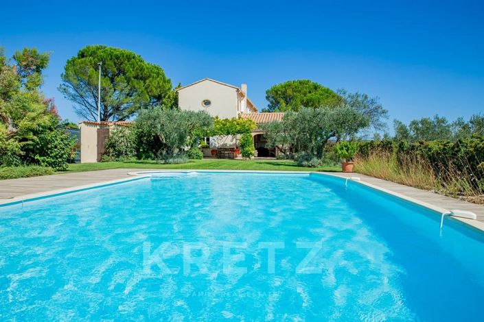 Image No.5-5 Bed House for sale