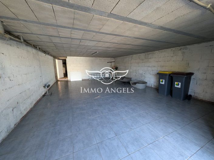 Image No.13-5 Bed House for sale