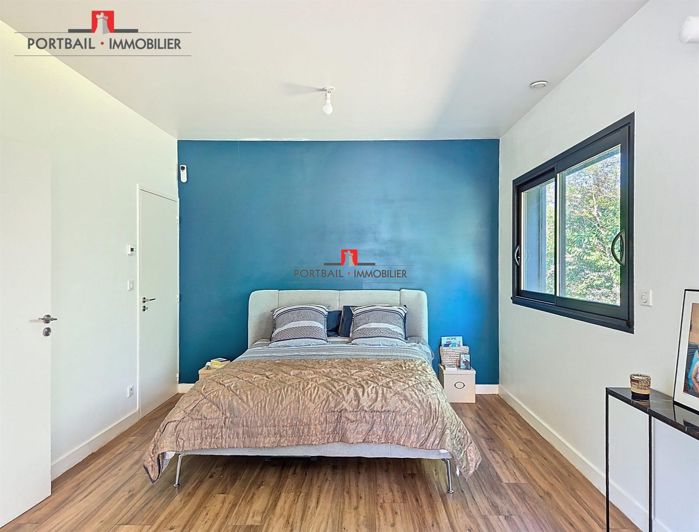 Image No.10-4 Bed House for sale