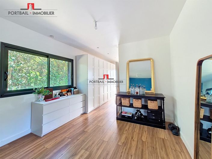 Image No.11-4 Bed House for sale