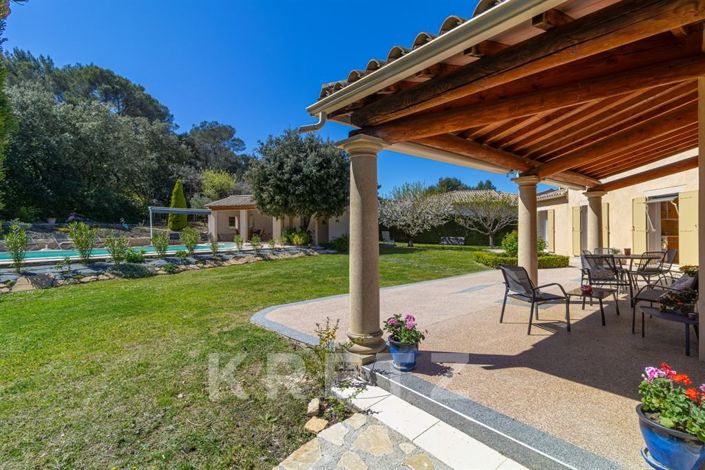 Image No.13-6 Bed House for sale