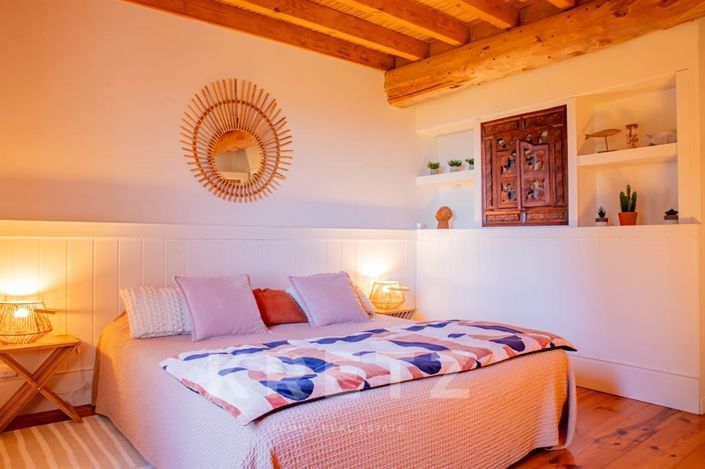Image No.15-8 Bed House for sale