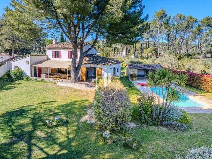 Image No.16-4 Bed House for sale