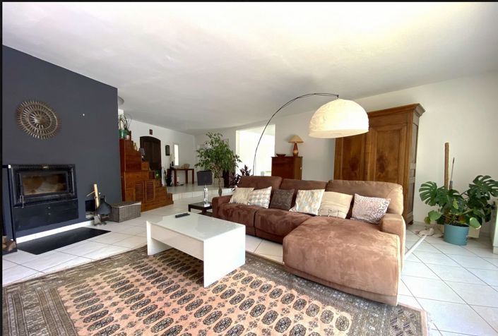 Image No.4-4 Bed House for sale
