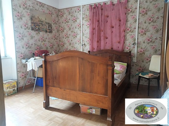 Image No.11-3 Bed House for sale