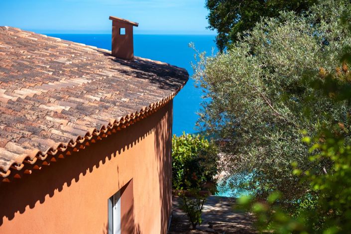 Image No.3-6 Bed House for sale
