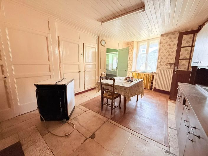 Image No.2-4 Bed House for sale