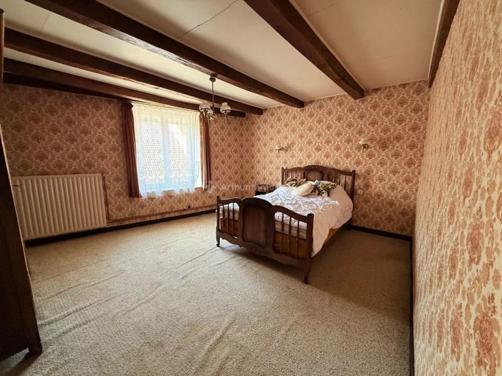 Image No.8-4 Bed House for sale