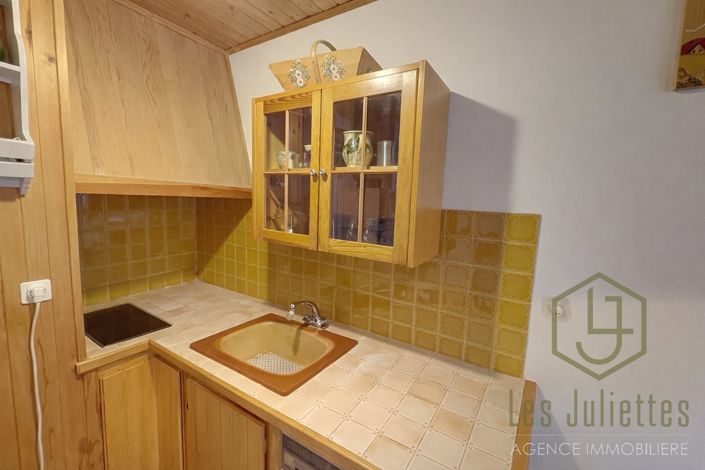 Image No.5-Apartment for sale