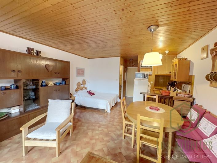 Image No.6-Apartment for sale
