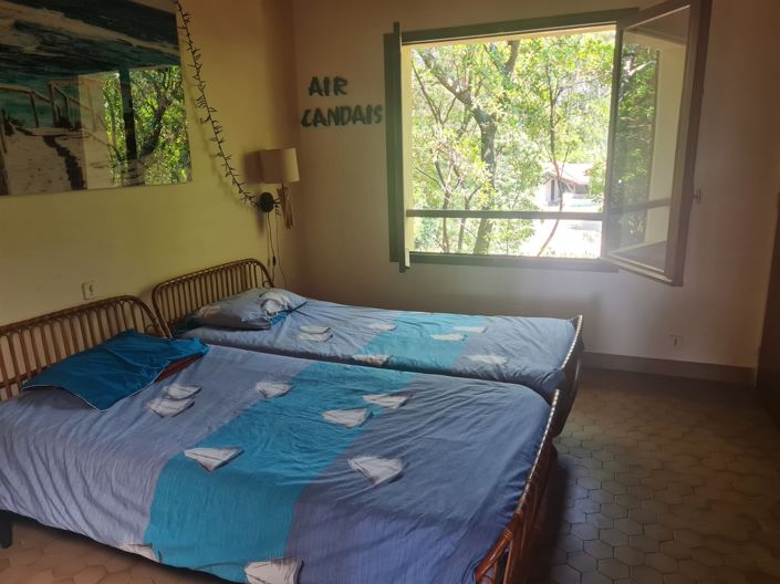 Image No.14-8 Bed House for sale