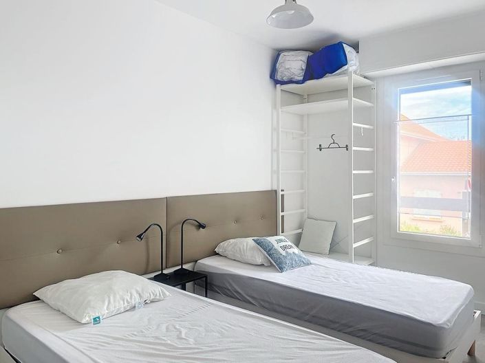 Image No.10-2 Bed Apartment for sale