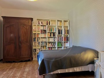 aifxy687p3xryi0012