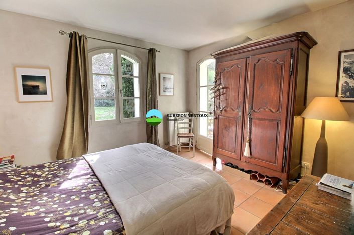Image No.8-4 Bed House for sale