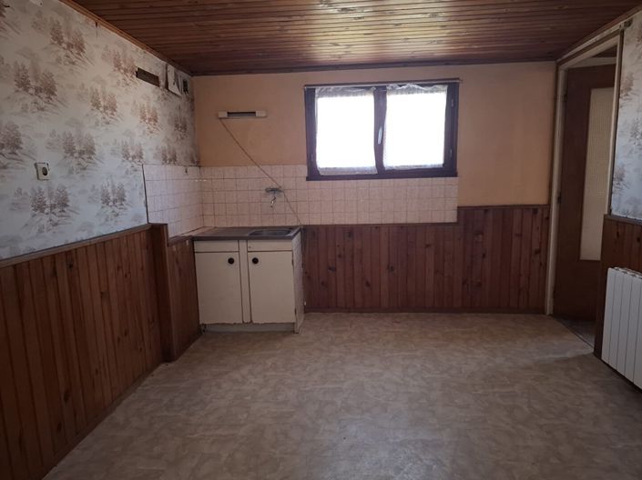Image No.11-2 Bed House for sale