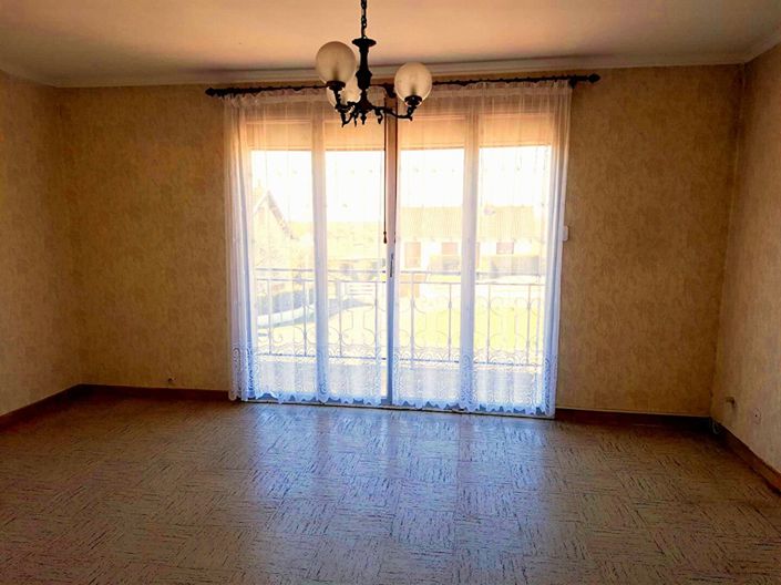 Image No.5-2 Bed House for sale