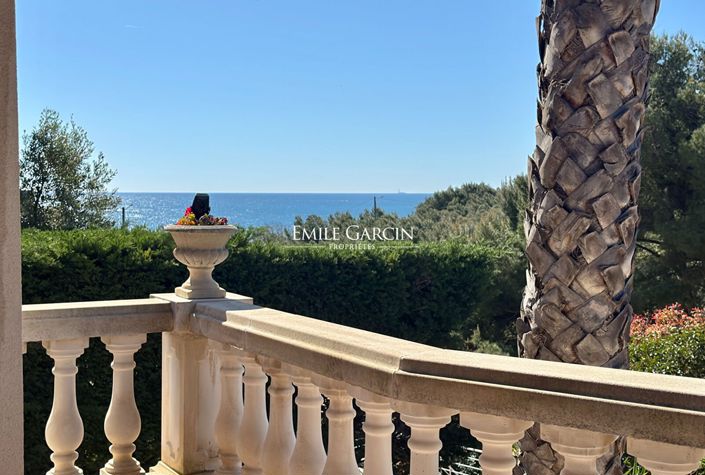 Image No.2-6 Bed House for sale