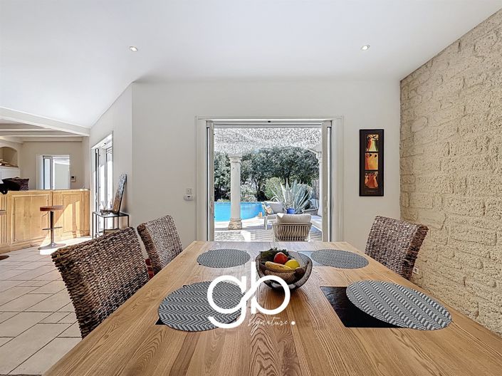 Image No.6-4 Bed House for sale