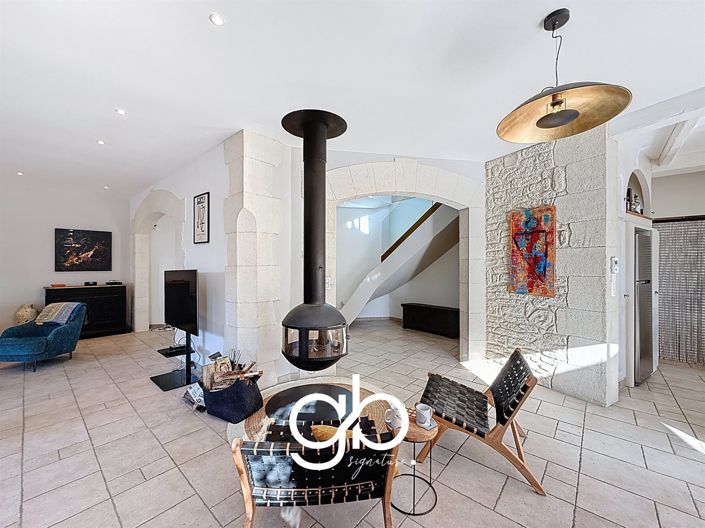 Image No.7-4 Bed House for sale