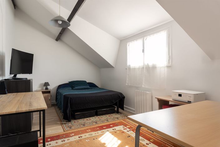 Image No.13-4 Bed House for sale