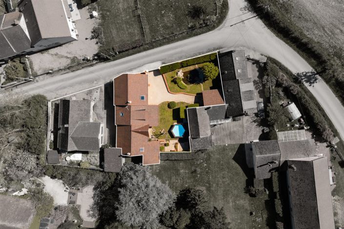 Image No.17-4 Bed House for sale