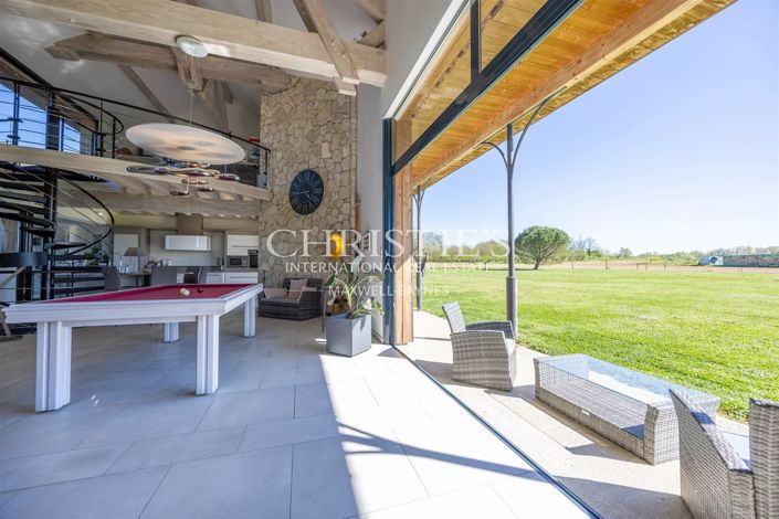 Image No.15-3 Bed House for sale