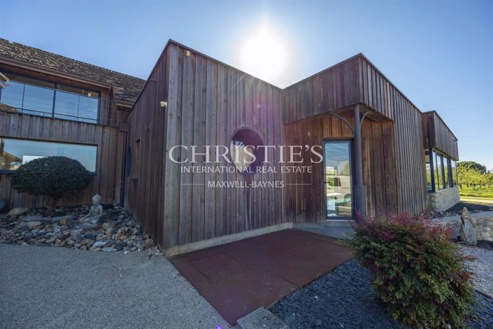 Image No.6-3 Bed House for sale