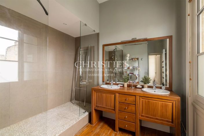 Image No.17-4 Bed Apartment for sale