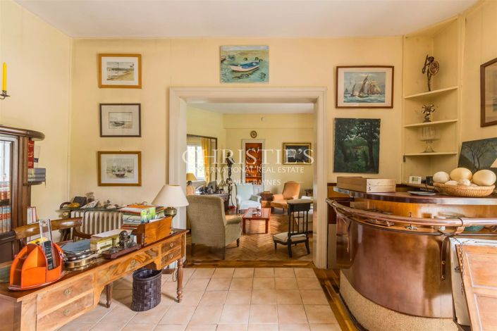 Image No.8-3 Bed House for sale