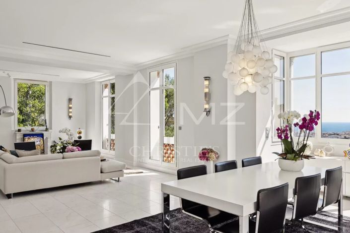 Image No.5-5 Bed House for sale
